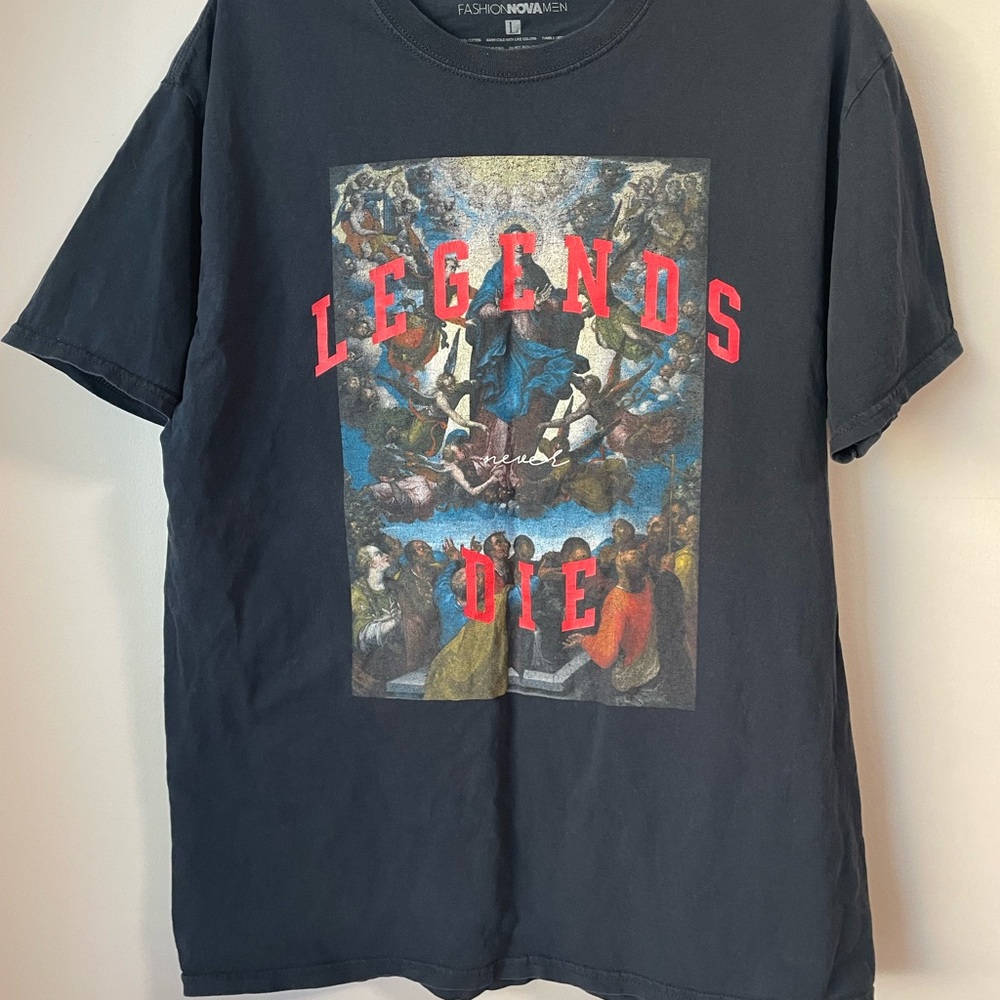 Fashion Nova Legends Graphic Tee - Black and Red